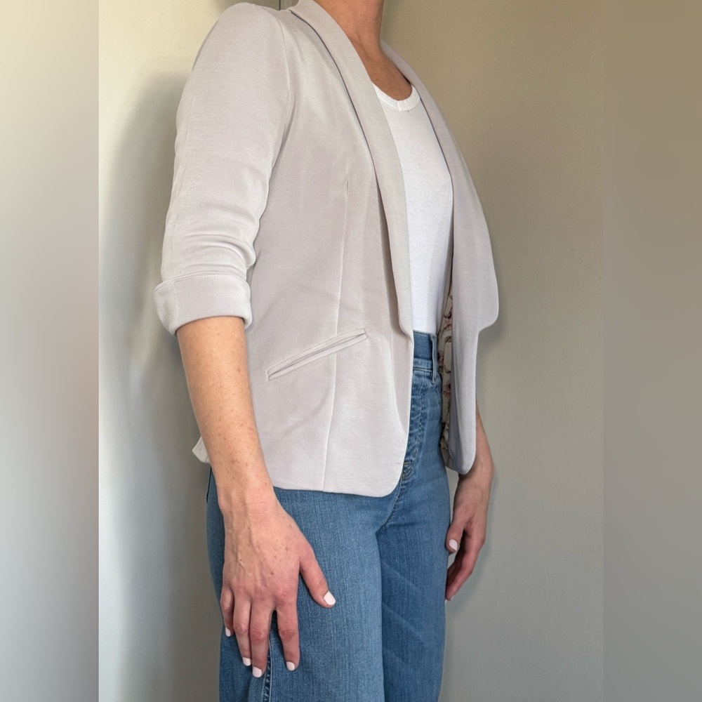 Light grey casual blazer